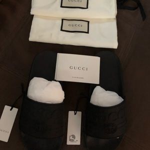 Gucci Rubber slide sandals